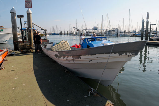 Authorities Tow Panga Boat Into Santa Barbara Harbor | AM-report | Noozhawk