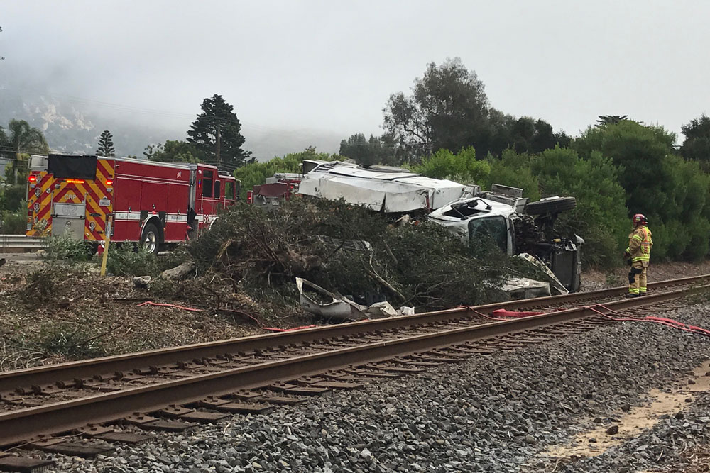 Crash Ties Up Southbound Traffic on Highway 101 in Carpinteria | Local ...