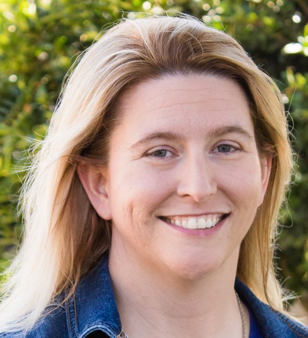 Santa Maria-Bonita Educator Wins Staff Developer of Year Global Award