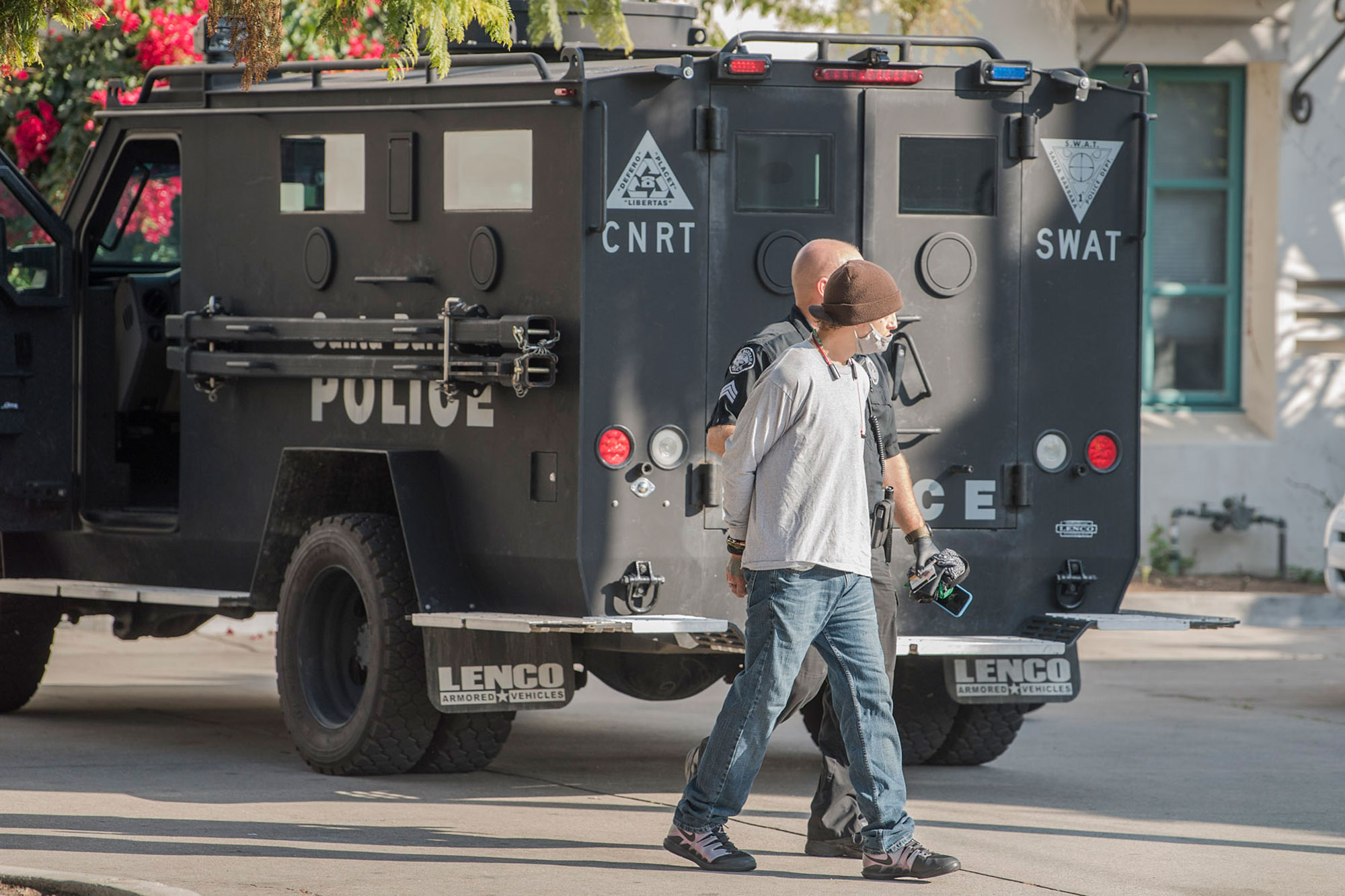 Police Arrest Man with Replica Gun at Santa Barbara Homeless Shelter ...