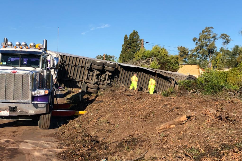Northbound Highway 101 Lanes Reopen After BigRig Crash in Carpinteria