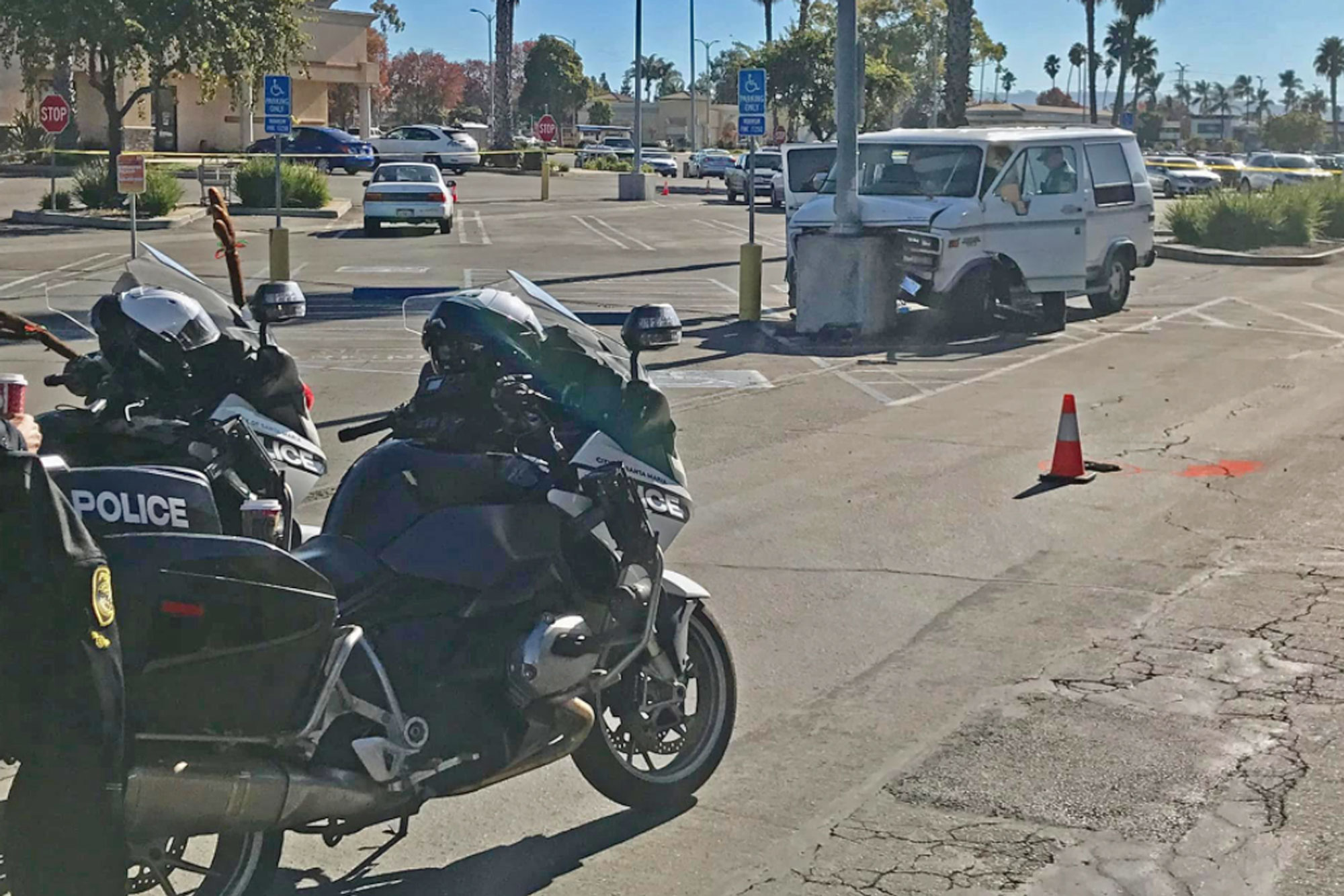 Man Dies After Crash in Shopping Center Parking Lot in Santa Maria ...