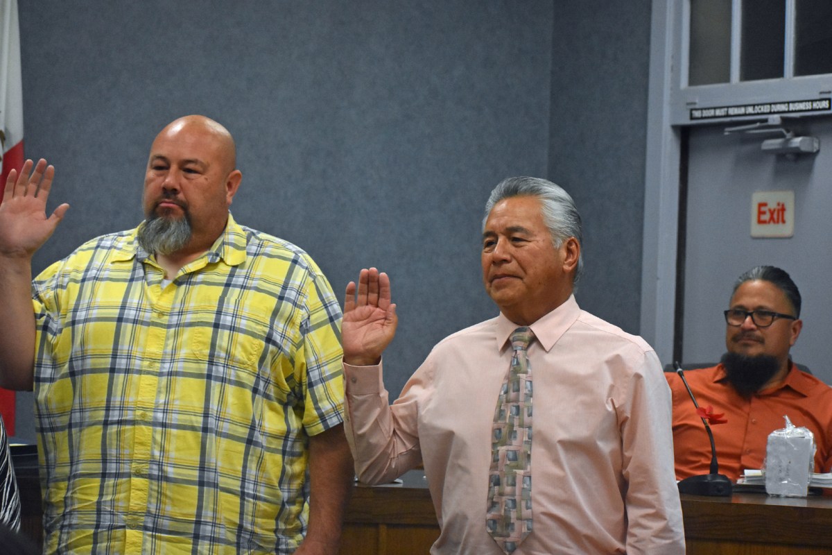 Guadalupe Swears In Returning Mayor, Councilman and Local