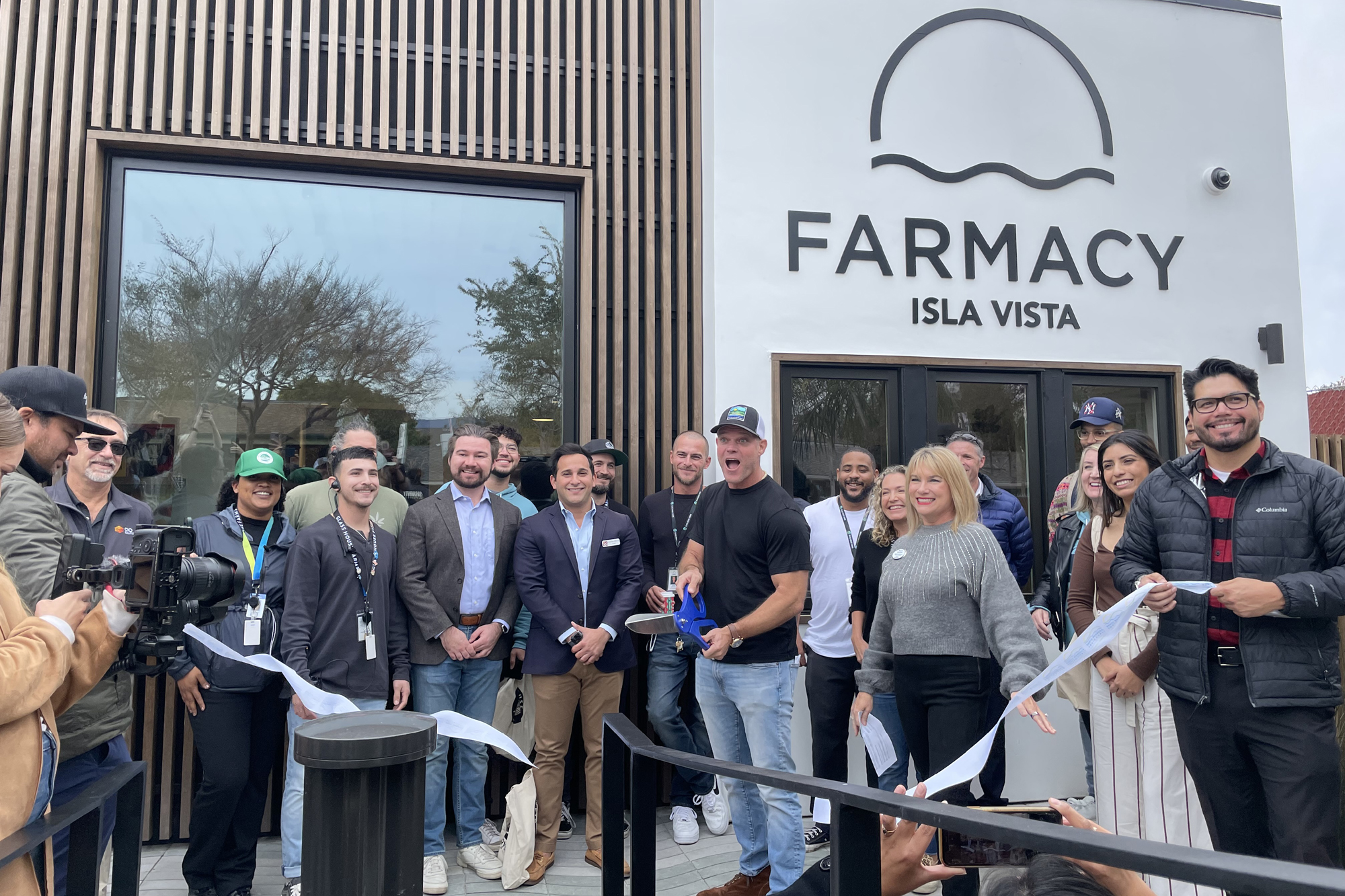 Isla Vista's Farmacy Dispensary First to Open Under County