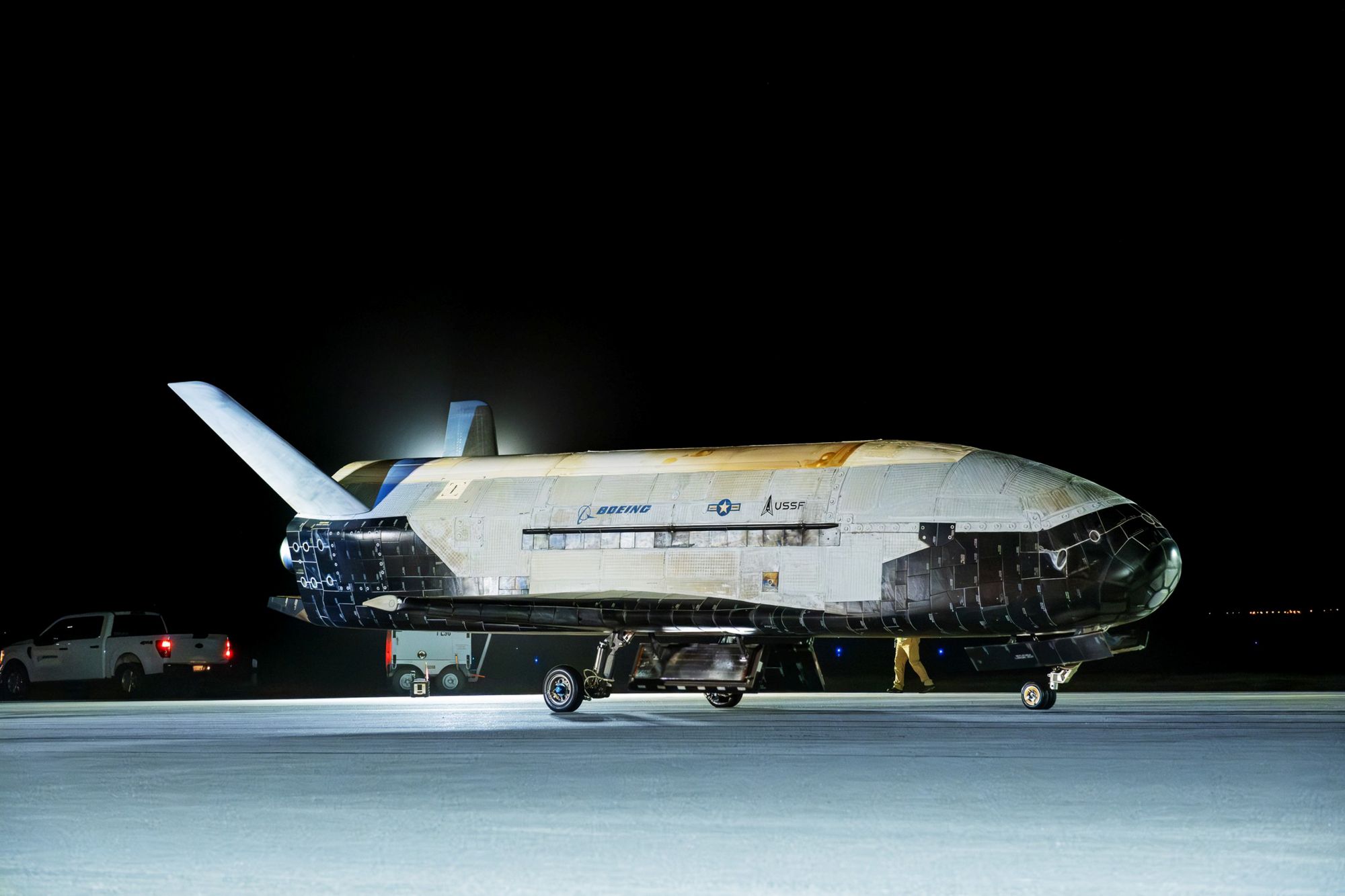 Small X-37B Spaceplane Loudly Signals Return to Vandenberg SFB