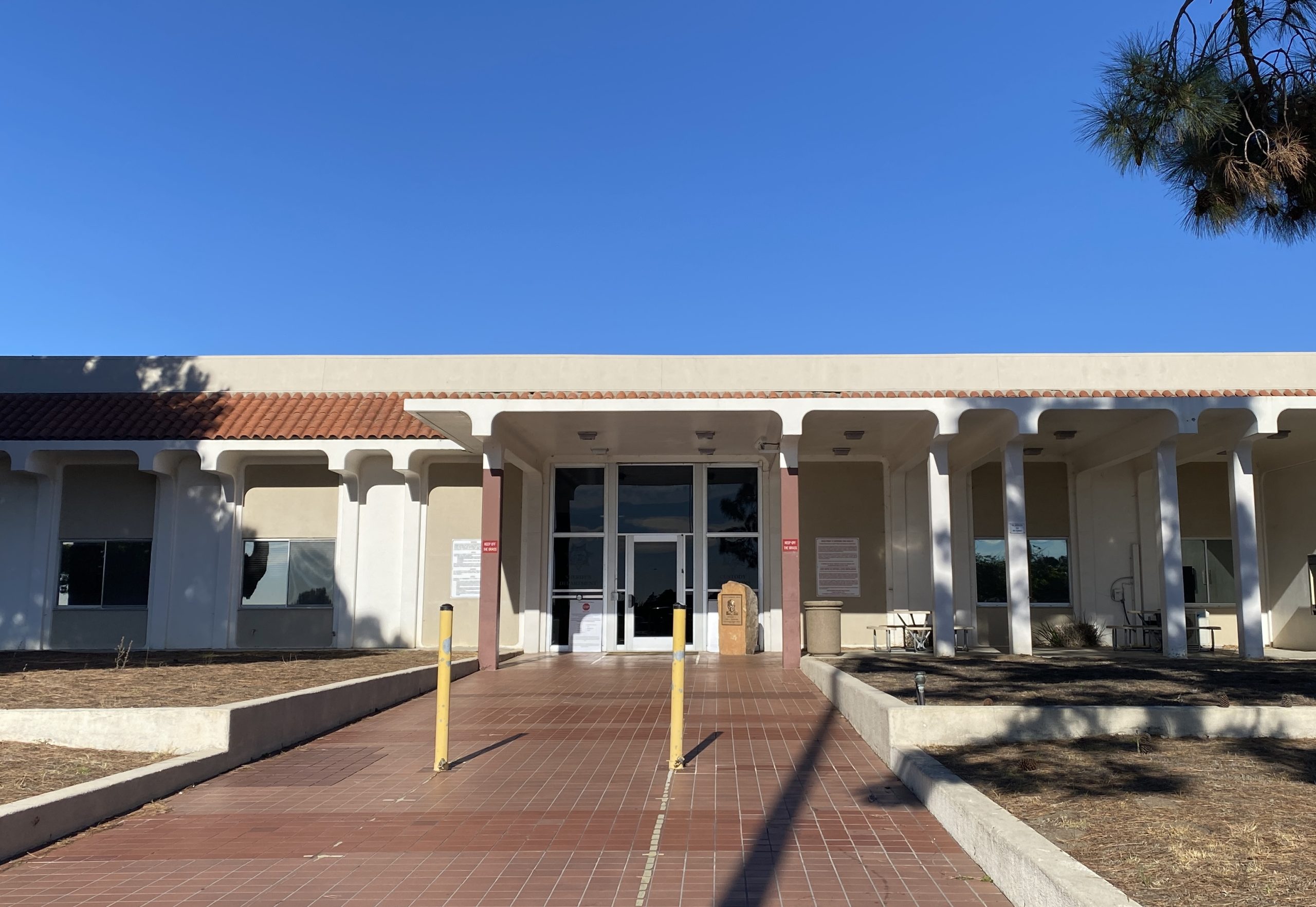 Grand Jury Says Women in County Jails Have Fewer Educational, Work Opportunities Than Men | Local News