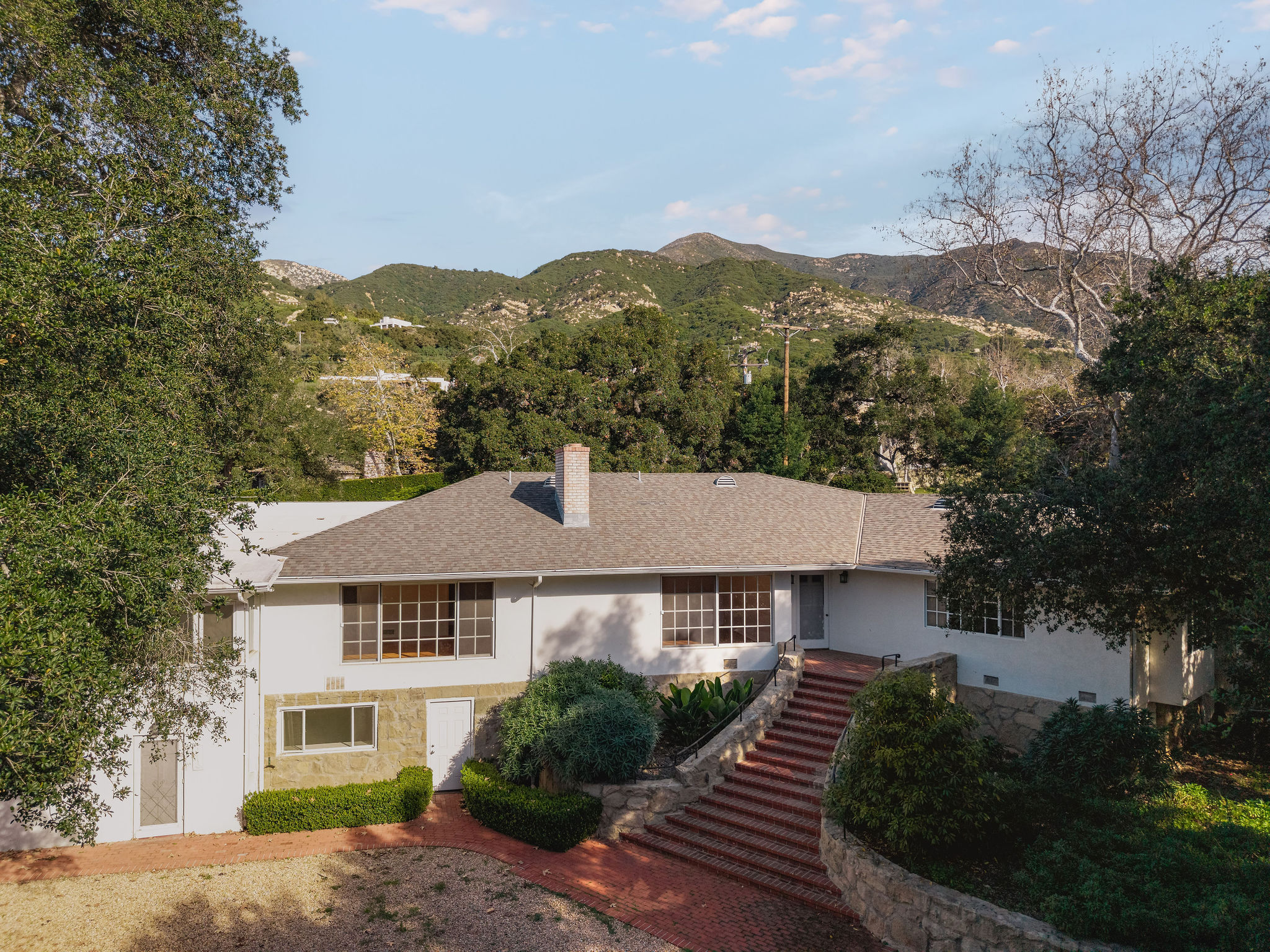 1175 E Mountain Drive, Montecito, California 93108