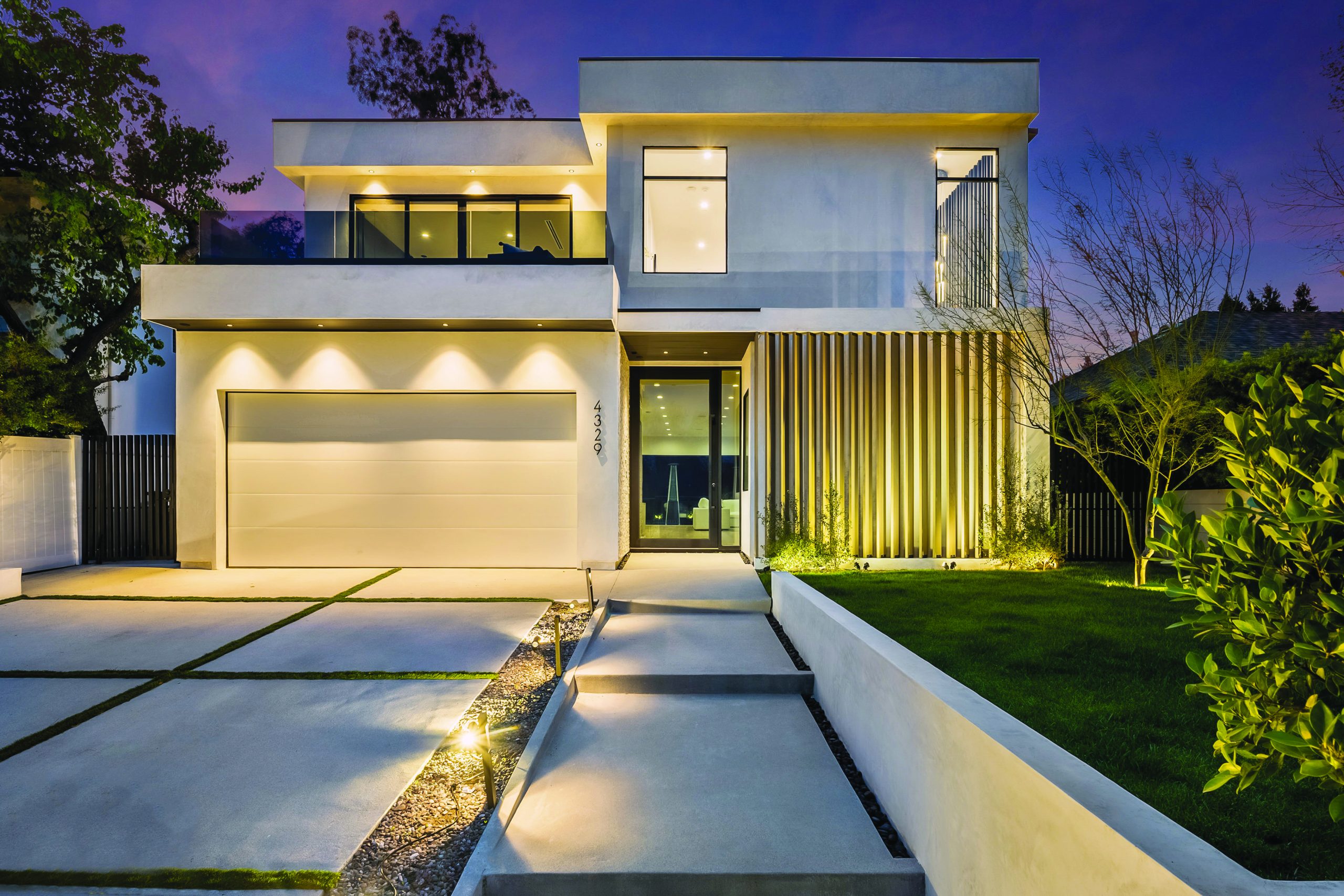 Make Buyers Fall for Your Home at First Glance