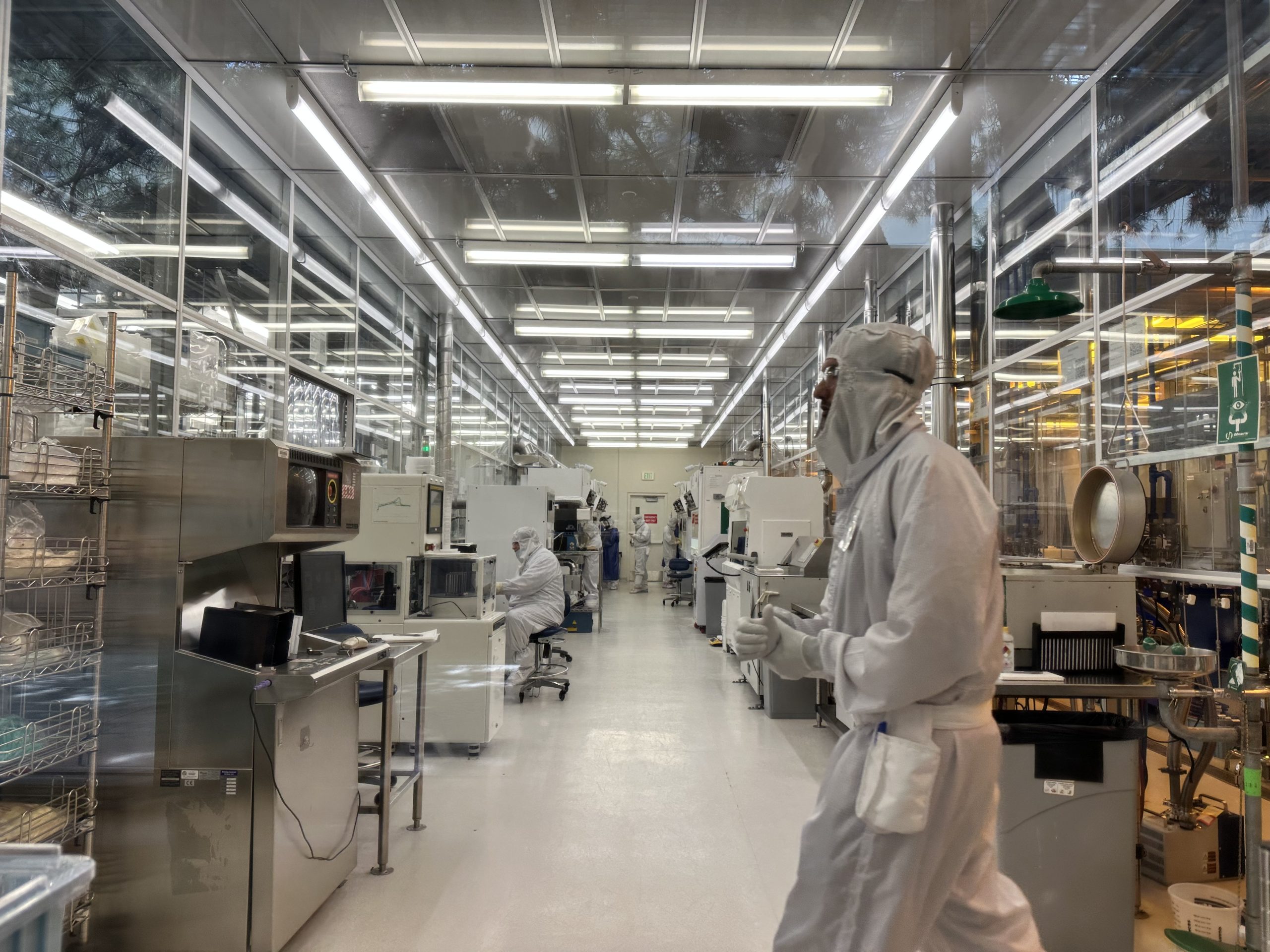 California Leaders Explore UCSB Quantum Physics Research, Look to Grow Economy