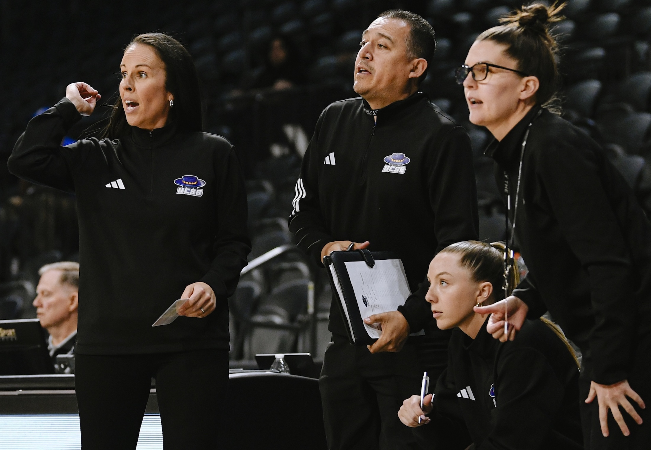 Mark Patton: UCSB Women’s Basketball Fortifies Zoe Borter with 8 Impactful Newcomers