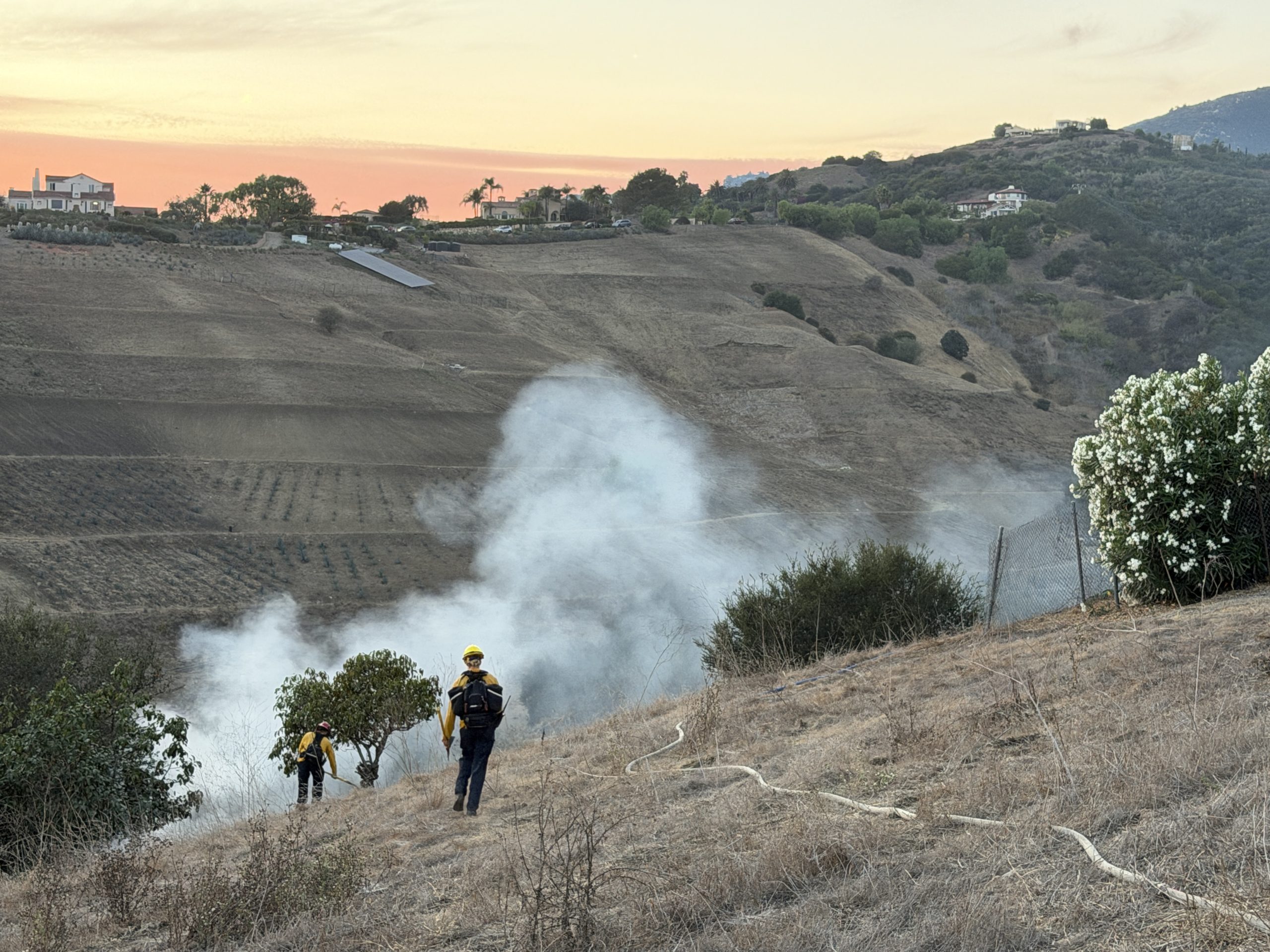 Vegetation Fire Breaks Out off Santa Barbara's Foothill Road